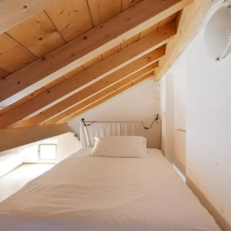 Gae Aulenti Cosy Appartement Milaan