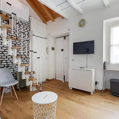 Gae Aulenti Cosy Appartement