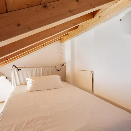 Gae Aulenti Cosy Daire